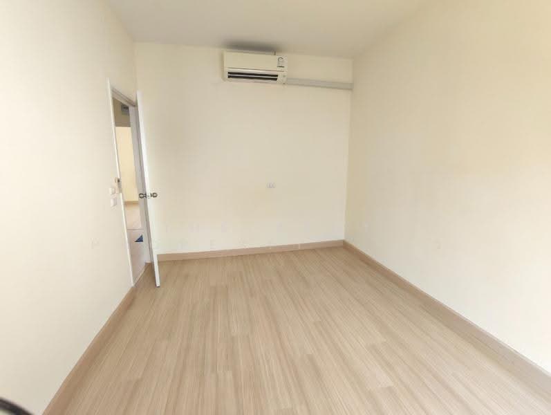 Gusto Townhome Bangna - Suvarnabhumi, Samut Prakan, Soi Wat Sriwaree Noi, Srisa Chorakhe Yai, Bang Sao Thong, Samut Prakan, 4 Bedrooms, 150 sqm, Townhouse For Sale, by The Best Property แก้ว, 500566438 - DDproperty.com