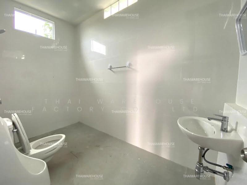 230 SQM Warehouse for Rent in Khlong Sam Wa | Office & 25 SQM Mezzanine, Bangkok, Sam Wa Tawan Tok, Khlong Sam Wa, Bangkok, , 230 sqm, Warehouse/Factory For Rent, by THAI WAREHOUSE FACTORY CO., LTD., 500566471 - DDproperty.com