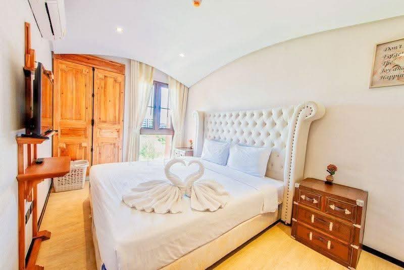 Venetian Signature Condo Resort Pattaya, Chon Buri (Pattaya), Na Jomtien Rd., Nong Pru, Bang Lamung (Pattaya), Chon Buri (Pattaya), 2 Bedrooms, 50 sqm, Condo For Sale, by Puttirat Kleebyam, 500566512 - DDproperty.com