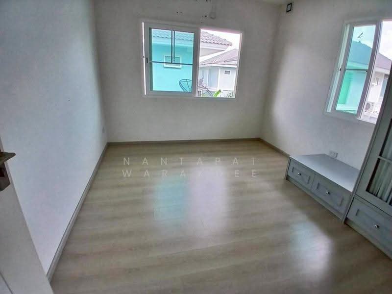 Villaggio Pinklao-Salaya, Nonthaburi, Samretpattana Road, Sala Klang, Bang Kruai, Nonthaburi, 3 Bedrooms, 136 sqm, Single Detached House For Sale, by Nantapat Warakdee, 500566544 - DDproperty.com