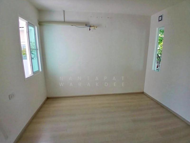 Villaggio Pinklao-Salaya : วิลลาจจิโอ ปิ่นเกล้า-ศาลายา, นนทบุรี, ถนนสำเร็จพัฒนา, ศาลากลาง, บางกรวย, นนทบุรี, 136 ตร.ม., บ้านเดี่ยว ขาย, โดย Nantapat Warakdee, 500566544 - DDproperty.com