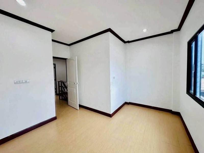 undefined, Chon Buri (Pattaya), Thung Suk La, Si Racha, Chon Buri (Pattaya), 2 Bedrooms, 93 sqm, Single Detached House For Sale, by Puttirat Kleebyam, 500566584 - DDproperty.com