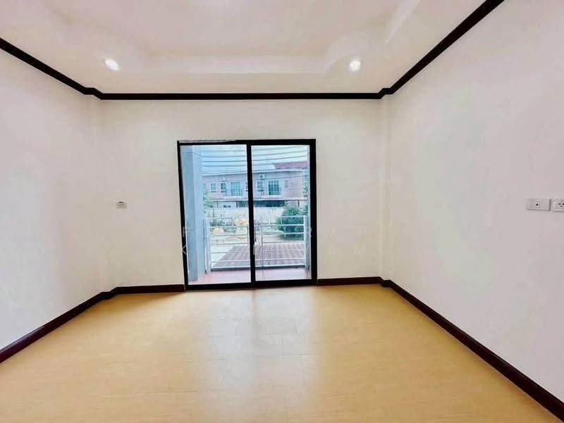 undefined, Chon Buri (Pattaya), Thung Suk La, Si Racha, Chon Buri (Pattaya), 2 Bedrooms, 93 sqm, Single Detached House For Sale, by Puttirat Kleebyam, 500566584 - DDproperty.com
