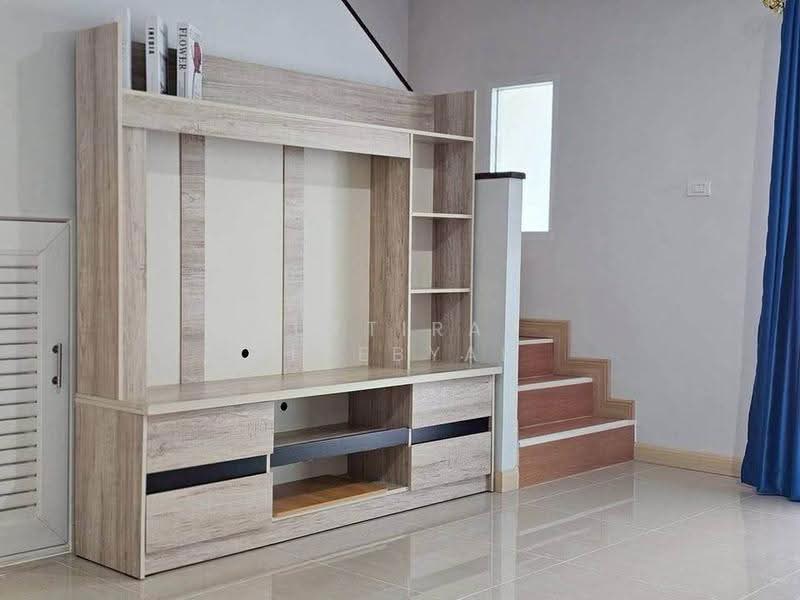 undefined, Chon Buri (Pattaya), Nong - Kham, Si Racha, Chon Buri (Pattaya), 3 Bedrooms, 204 sqm, Townhouse For Sale, by Puttirat Kleebyam, 500566604 - DDproperty.com