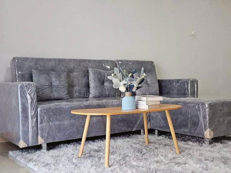 undefined, Chon Buri (Pattaya), Nong - Kham, Si Racha, Chon Buri (Pattaya), 3 Bedrooms, 204 sqm, Townhouse For Sale, by Puttirat Kleebyam, 500566604 - DDproperty.com