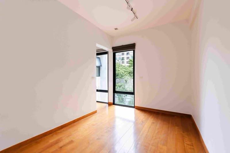 ให้เช่าบ้านเดี่ยว อยู่อาศัย / Home Office สุขุมวิท 28 ใกล้ BTS พร้อมพงษ์ และ Em District (SPSMG230), กรุงเทพ, สุขุมวิท 28, คลองตัน, คลองเตย, กรุงเทพ, 250 ตร.ม., บ้านเดี่ยว ให้เช่า, โดย Khun Ming, 500566605 - DDproperty.com