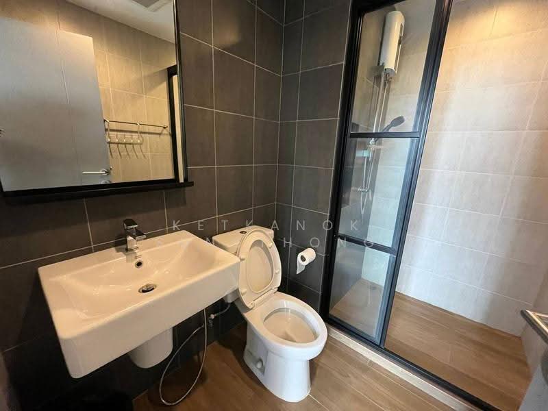 The Base Garden Rama 9, Bangkok, 18 Rama 9 Road, Hua Mak, Bang Kapi, Bangkok, 1 Bedroom, 30 sqm, Condo For Rent, by Ketkanok Sungthong, 500566619 - DDproperty.com