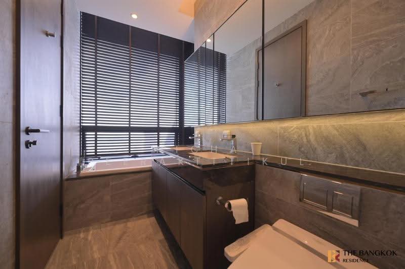 The Esse Sukhumvit 36, Bangkok, Soi Sukhumvit 36, Sukhumvit Road, Phra Kanong, Khlong Toei, Bangkok, 2 Bedrooms, 72 sqm, Condo For Rent, by Nicha Peerakittikul, 500566634 - DDproperty.com