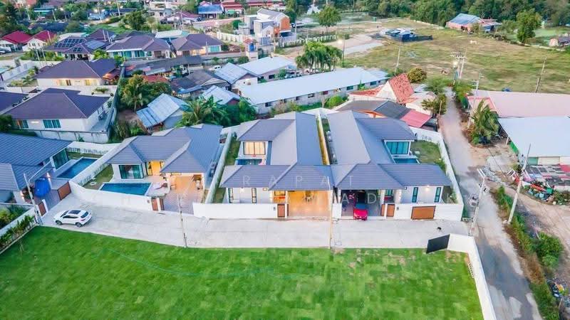 4-BR Villa, Chon Buri (Pattaya), Huai Yai, Bang Lamung (Pattaya), Chon Buri (Pattaya), 4 Bedrooms, 400 sqm, Villa For Rent, by Jirapat Chuangsawadsak, 500566635 - DDproperty.com