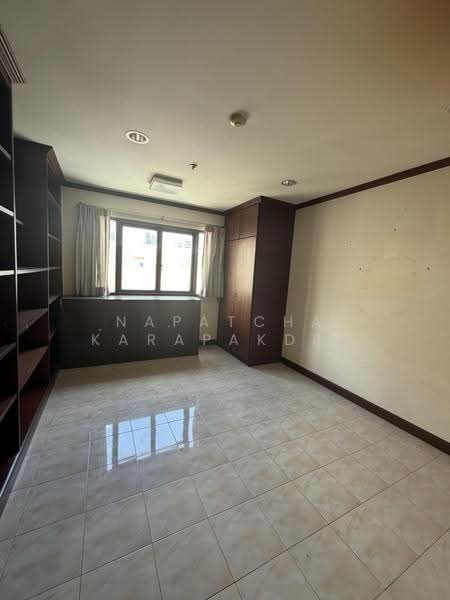 Top View Tower, Bangkok, Soi Sukhumvit 59, Khlong Tan Nua, Watthana, Bangkok, 3 Bedrooms, 137 sqm, Condo For Sale, by Napatcha Karapakdee, 500566656 - DDproperty.com