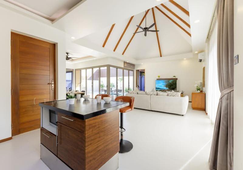 2BR Pool Villa for Sale Rawai–Nai Harn | Thai-Balinese Home ฿9.8M, Phuket, Rawai, Muang Phuket, Phuket, 2 Bedrooms, 120 sqm, Villa For Sale, by Fazwaz (Thailand) Co., Ltd., 500566676 - DDproperty.com