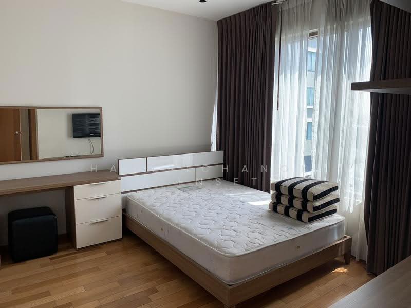 The Emporio Place, Bangkok, 93 Soi Sukhumvit 24, Sukhumvit Road, Khong Tan, Khlong Toei, Bangkok, 3 Bedrooms, 107 sqm, Condo For Rent, by Hathaichanok Saenset, 500566747 - DDproperty.com