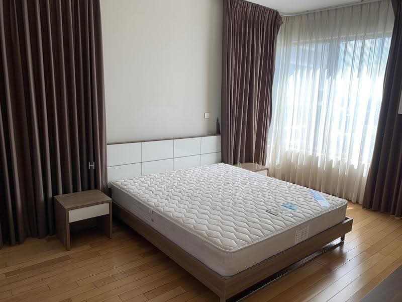 The Emporio Place, Bangkok, 93 Soi Sukhumvit 24, Sukhumvit Road, Khong Tan, Khlong Toei, Bangkok, 3 Bedrooms, 107 sqm, Condo For Rent, by Hathaichanok Saenset, 500566747 - DDproperty.com