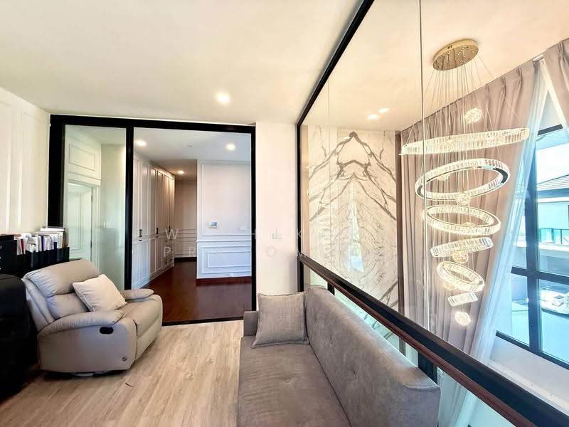 The City Ekkamai-Ladprao, Bangkok, Pradit Manutham Road, Phlapphla, Wang Thonglang, Bangkok, 4 Bedrooms, 309 sqm, Single Detached House For Rent, by Wuthikorn Prasomsan, 500566786 - DDproperty.com