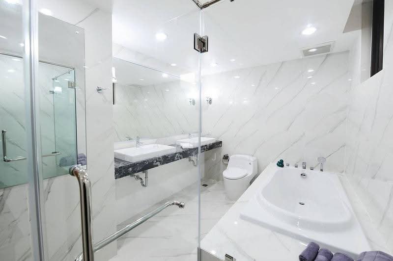 Ruamsuk Condominium : ร่วมสุข คอนโดมิเนียม, กรุงเทพ, 12 ซอยอรรถวี, คลองตัน, คลองเตย, กรุงเทพ, 316 ตร.ม., คอนโด ให้เช่า, โดย Pasupit Ditbanjong, 500566790 - DDproperty.com