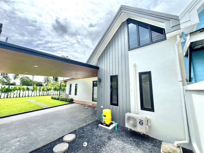 undefined, Phuket, Pa Khlok, Thalang, Phuket, 3 Bedrooms, 204 sqm, Semi-Detached House (Twin House) For Sale, by Puttirat Kleebyam, 500566798 - DDproperty.com