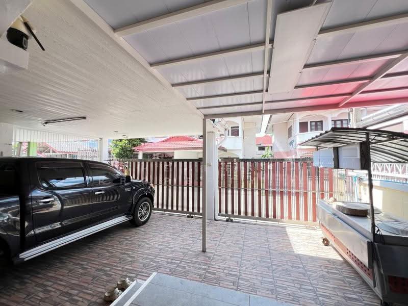 Baan Wongchai Nakorn, Nonthaburi, Soi Yothathikan, Nonthaburi 2023, Bang Rak Yai, Bang Bua Thong, Nonthaburi, 4 Bedrooms, 150 sqm, Townhouse For Sale, by The Best Property บี, 500566799 - DDproperty.com