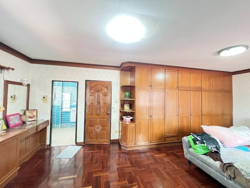 Baan Wongchai Nakorn : บ้านวงศ์ชัยนคร, นนทบุรี, ซอย โยธาธิการ นนทบุรี 2023, บางรักใหญ่, บางบัวทอง, นนทบุรี, 150 ตร.ม., ทาวน์เฮ้าส์ ขาย, โดย The Best Property บี, 500566799 - DDproperty.com
