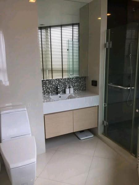 Rhythm Sukhumvit 44/1, Bangkok, Sukhumvit Road, Phra Kanong, Khlong Toei, Bangkok, 2 Bedrooms, 68 sqm, Condo For Rent, by Pasupit Ditbanjong, 500566827 - DDproperty.com