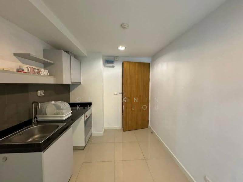 Zenith Place Sukhumvit 42, Bangkok, Sukhumvit Road, Phra Kanong, Khlong Toei, Bangkok, 1 Bedroom, 39 sqm, Condo For Sale, by Chayanin Khanijou, 500566830 - DDproperty.com
