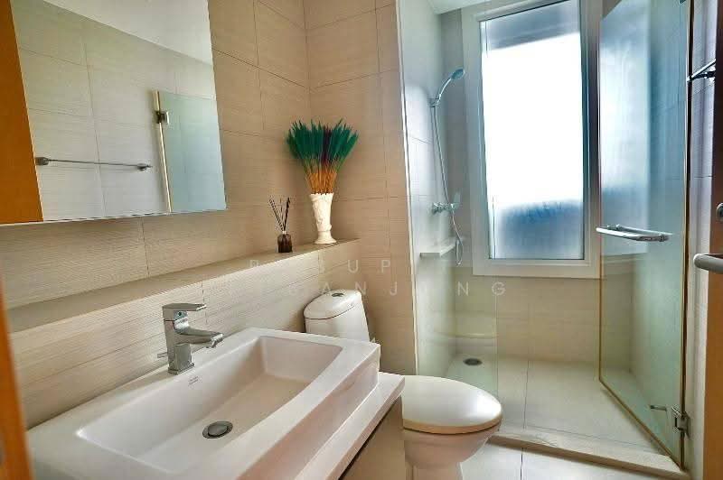 Siri At Sukhumvit, Bangkok, 902 Sukhumvit Road, Phra Kanong, Khlong Toei, Bangkok, 3 Bedrooms, 101 sqm, Condo For Sale, by Pasupit Ditbanjong, 500566842 - DDproperty.com