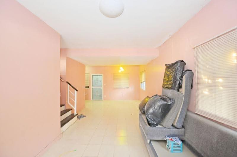 Baan Pruksa 58/2 Ladkrabang-Suvarnabhumi, Samut Prakan, Ladkrabang Road, Srisa Chorakhe Noi, Bang Sao Thong, Samut Prakan, 3 Bedrooms, 100 sqm, Townhouse For Sale, by The Best Property โดม, 500566891 - DDproperty.com