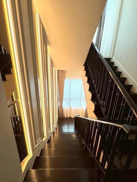 undefined, Bangkok, Praborommaharatchawang, Phra Nakhon, Bangkok, 5 Bedrooms, 593 sqm, Single Detached House For Sale, by Pasupit Ditbanjong, 500566893 - DDproperty.com