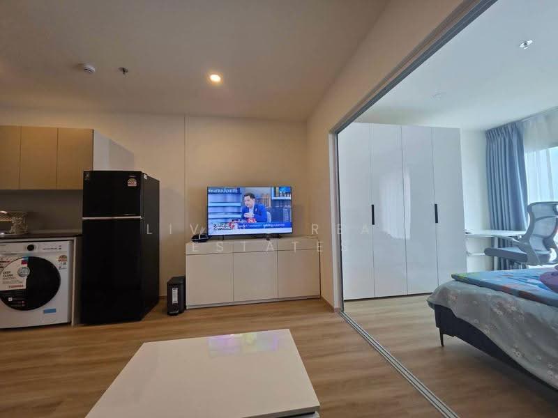 Lumpini Ville Charan-Fai Chai, Bangkok, 22 Charan Sanit Wong Road, Ban Chang Lo, Bangkok Noi, Bangkok, 1 Bedroom, 30 sqm, Condo For Rent, by Living Real Estates, 500566907 - DDproperty.com