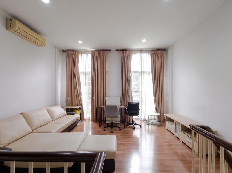 Plus City Park Ekamai-Ramintra, Bangkok, Nuanchan Road, Nuan Chan, Bueng Kum, Bangkok, 3 Bedrooms, 160 sqm, Townhouse For Sale, by กรกฤตย์ บุญสระ, 500566931 - DDproperty.com