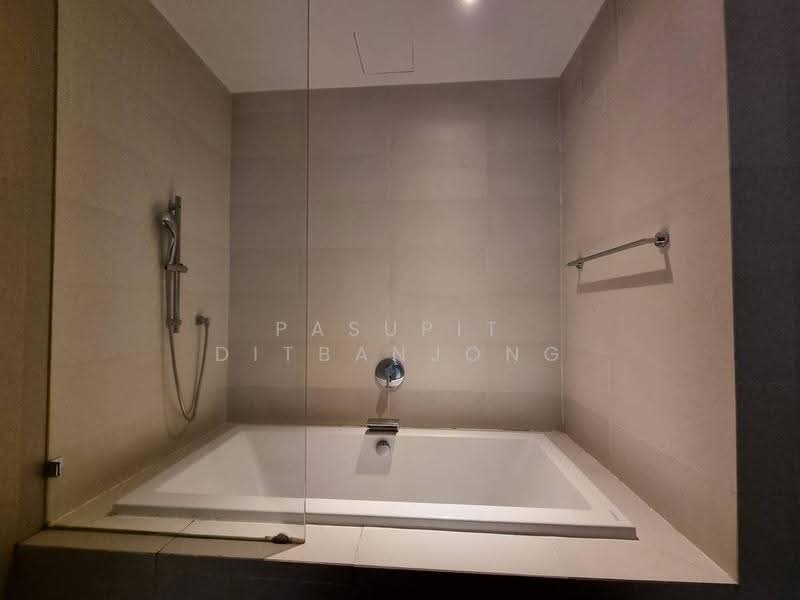 Eight Thonglor Residence, Bangkok, Eight Thonglor Building 88/36, Khlong Tan Nua, Watthana, Bangkok, 1 Bedroom, 55 sqm, Condo For Rent, by Pasupit Ditbanjong, 500566933 - DDproperty.com