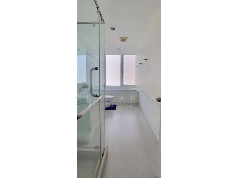 Siri Residence, Bangkok, 21 Soi Sukhumvit 24, Khong Tan, Khlong Toei, Bangkok, 3 Bedrooms, 141 sqm, Condo For Sale, by Chayanin Khanijou, 500566936 - DDproperty.com