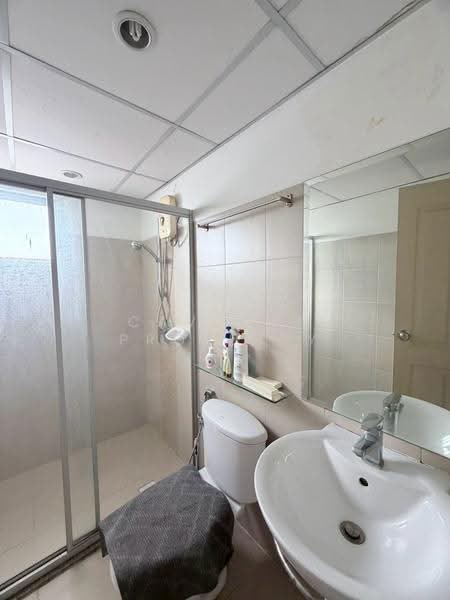 Supalai Park Ekkamai-Thonglor, Bangkok, Petchaburi Road, Bang Kapi, Huai Khwang, Bangkok, 1 Bedroom, 55 sqm, Condo For Rent, by Caveman Property, 500566952 - DDproperty.com
