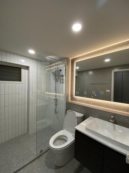 Thonglor Tower, Bangkok, Soi Thonglor, Sukhumvit 55 Road, Khlongtoei Nua, Watthana, Bangkok, 3 Bedrooms, 100 sqm, Condo For Rent, by Hathaichanok Saenset, 500566958 - DDproperty.com