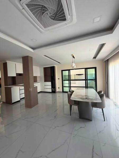 Chokchai Village 9, Chon Buri (Pattaya), Bang Lamung, Bang Lamung (Pattaya), Chon Buri (Pattaya), 5 Bedrooms, 280 sqm, Townhouse For Rent, by Jirapat Chuangsawadsak, 500567015 - DDproperty.com
