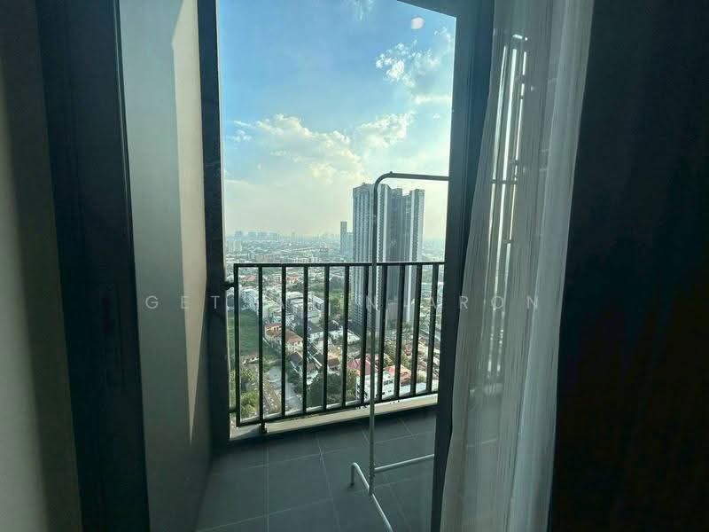 IDEO Sukhumvit Rama 4, Bangkok, Soi Sukhumvit 44, Sukhumvit Road, Phra Kanong, Khlong Toei, Bangkok, 2 Bedrooms, 45 sqm, Condo For Rent, by Getsarin Aron, 500567016 - DDproperty.com