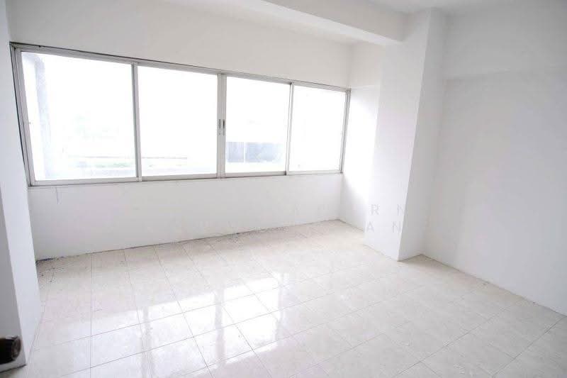 Pinklao Exclusive Condominium, Bangkok, 99 Soi Borommaratchachonnani 17, Arun Amarin, Bangkok Noi, Bangkok, 3 Bedrooms, 142 sqm, Condo For Sale, by Atitayaporn Robwongjan, 500567068 - DDproperty.com