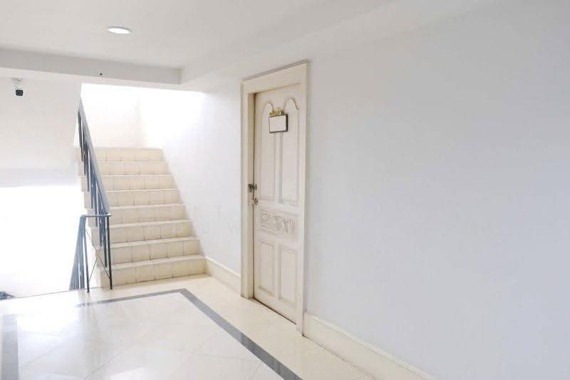 Pinklao Exclusive Condominium : ปิ่นเกล้า เอ็กซ์คลูซีฟ คอนโดมิเนียม, กรุงเทพ, 99 ซ.บรมราชชนนี 17 ถ.บรมราชชนนี, อรุณอมรินทร์, บางกอกน้อย, กรุงเทพ, 142 ตร.ม., คอนโด ขาย, โดย Atitayaporn Robwongjan, 500567068 - DDproperty.com