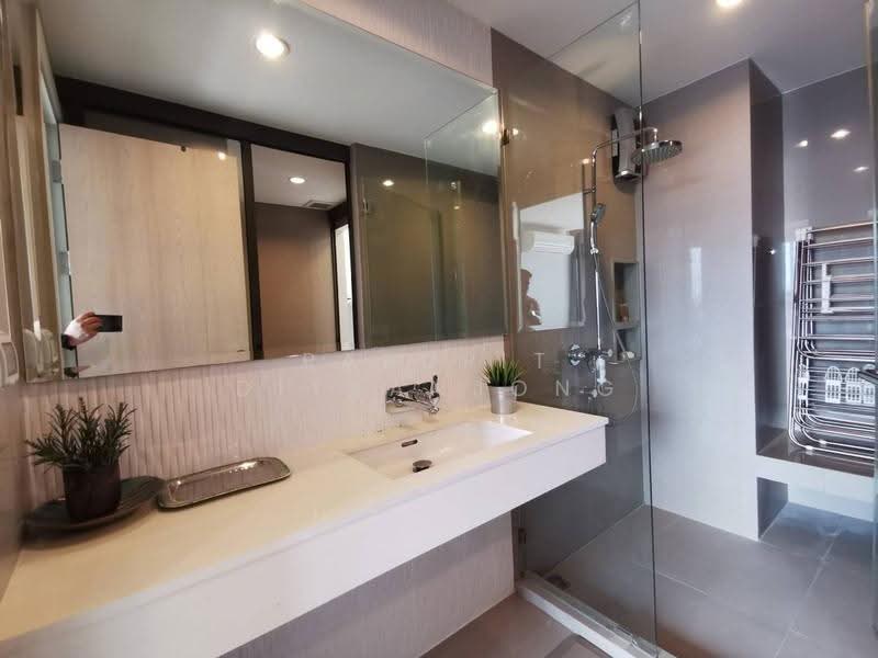 Rhythm Sukhumvit 42, Bangkok, Soi Sukhumvit 42, Sukhumvit Road, Phra Kanong, Khlong Toei, Bangkok, 1 Bedroom, 48 sqm, Condo For Rent, by Pasupit Ditbanjong, 500567132 - DDproperty.com