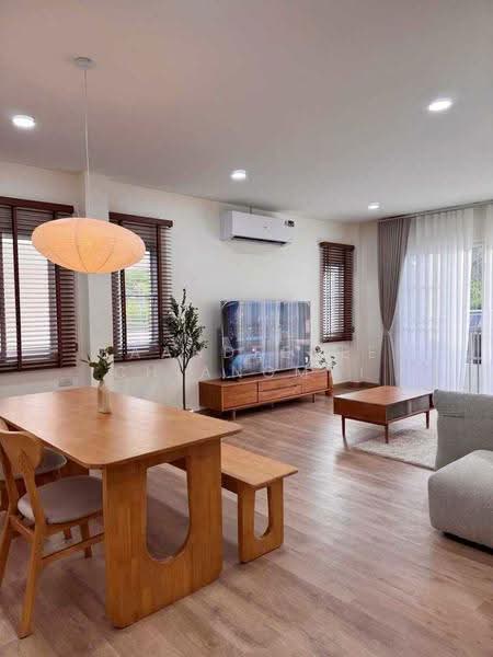 A house for rent near Kad Farang, Chiang Mai Rental Price: 38,000 THB /month Property ID: No.14H1145, Chiang Mai, Ban Waen, Hang Dong, Chiang Mai, 4 Bedrooms, 150 sqm, Single Detached House For Rent, by Baandeedee Chiangmai, 500567145 - DDproperty.com