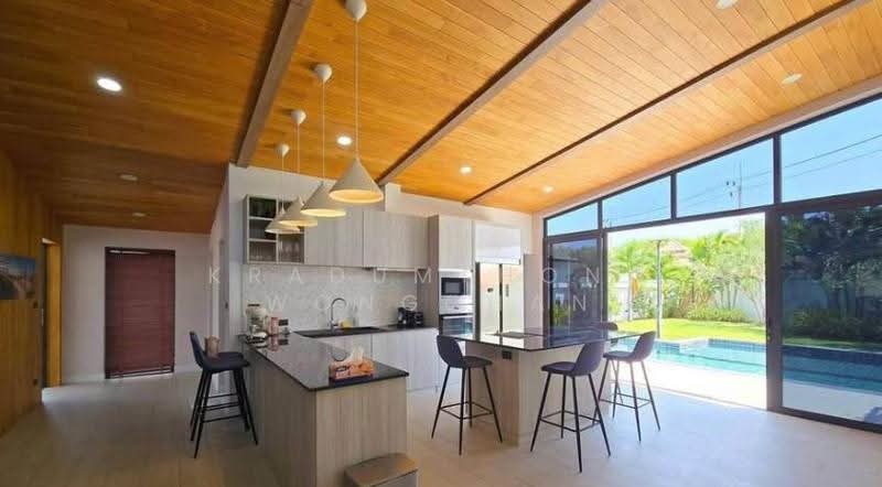 3-BR House, Prachuap Khiri Khan, Nong Kae, Hua Hin, Prachuap Khiri Khan, 3 Bedrooms, 204 sqm, Single Detached House For Rent, by Kradumthong Wongchan, 500567163 - DDproperty.com
