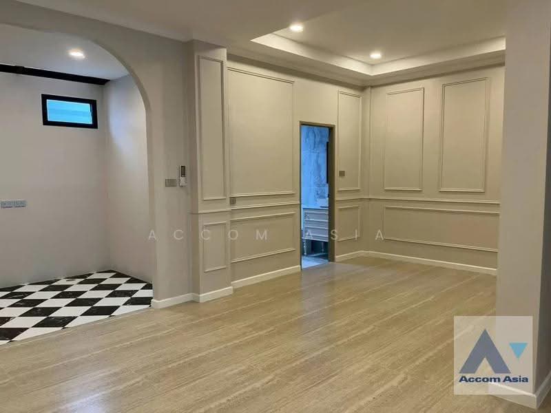Newly renovated 3 Bedrooms Townhouse for Rent in Sukhumvit, Bangkok near BTS On Nut, bangkok, Khlong Tan Nua, Watthana, Bangkok, 3 Bedrooms, 220 sqm, Single Detached House For Rent, by Accom Asia, 500567238 - DDproperty.com
