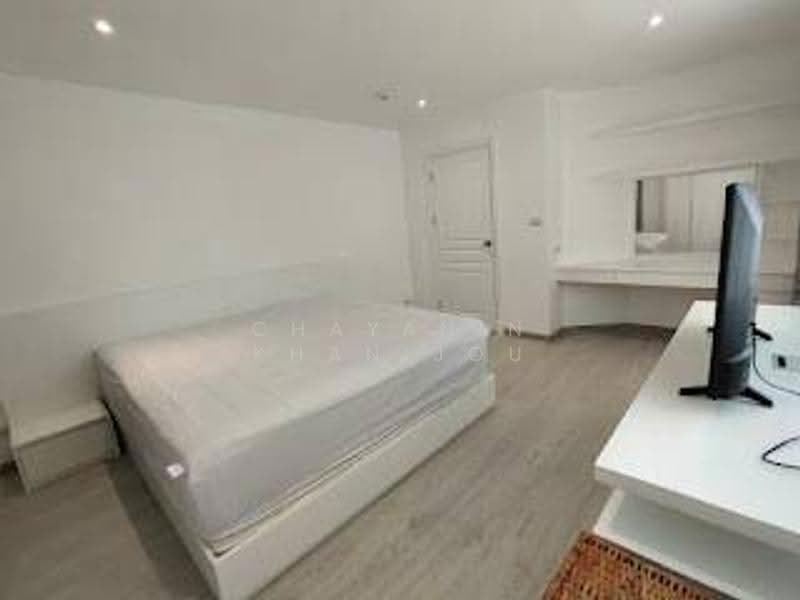 Silom Condominium : สีลมคอนโดมิเนียม, กรุงเทพ, สีลม, บางรัก, กรุงเทพ, 144 ตร.ม., คอนโด ให้เช่า, โดย Chayanin Khanijou, 500567244 - DDproperty.com