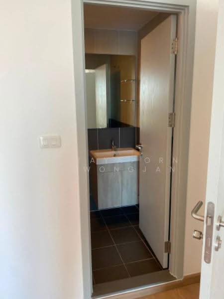 IDEO Mobi Charan Interchange, Bangkok, 531 Charansanitwong Road, Bang Khun Sri, Bangkok Noi, Bangkok, 1 Bedroom, 34 sqm, Condo For Sale, by Atitayaporn Robwongjan, 500567286 - DDproperty.com