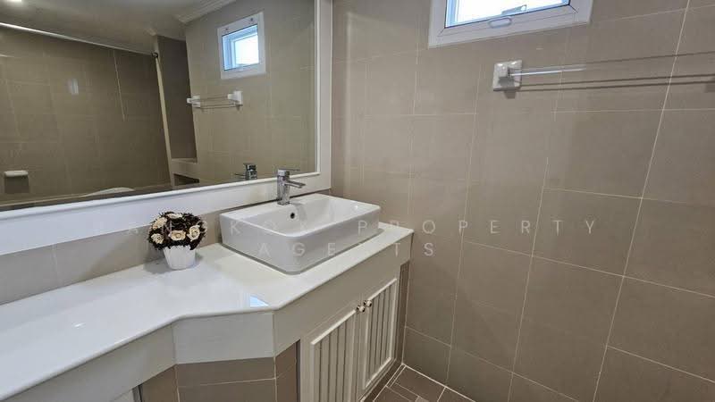 GM Tower, Bangkok, 39 Soi Sukhumvit 20, Khlong Toei, Khlong Toei, Bangkok, 4 Bedrooms, 450 sqm, Condo For Rent, by BANGKOK PROPERTY AGENTS, 500567324 - DDproperty.com