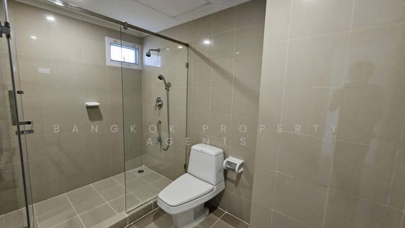 GM Tower, Bangkok, 39 Soi Sukhumvit 20, Khlong Toei, Khlong Toei, Bangkok, 4 Bedrooms, 450 sqm, Condo For Rent, by BANGKOK PROPERTY AGENTS, 500567324 - DDproperty.com