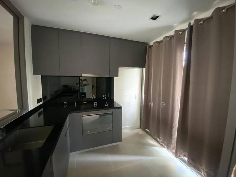 The Room Charoenkrung 30, Bangkok, 30 Charoenkrung Road, Si Phraya, Bang Rak, Bangkok, 2 Bedrooms, 86 sqm, Condo For Rent, by Pasupit Ditbanjong, 500567344 - DDproperty.com