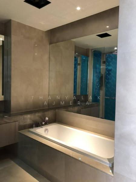 Magnolias Waterfront Residences : แมกโนเลียส์ วอเตอร์ฟรอนท์ เรสซิเดนซ์, กรุงเทพ, 259 ถ. กรุงธนบุรี, คลองต้นไทร, คลองสาน, กรุงเทพ, 79 ตร.ม., คอนโด ขาย, โดย Thanyalak Ajmera, 500567357 - DDproperty.com