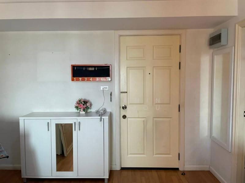 Lumpini Place Narathiwas-Chaopraya, Bangkok, 1298 Rama 3 Road, Chong Nonsi, Yan Nawa, Bangkok, 1 Bedroom, 45 sqm, Condo For Sale, by Chayanin Khanijou, 500567386 - DDproperty.com