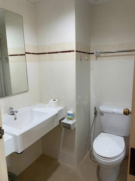 Lumpini Place Narathiwas-Chaopraya, Bangkok, 1298 Rama 3 Road, Chong Nonsi, Yan Nawa, Bangkok, 1 Bedroom, 45 sqm, Condo For Sale, by Chayanin Khanijou, 500567386 - DDproperty.com