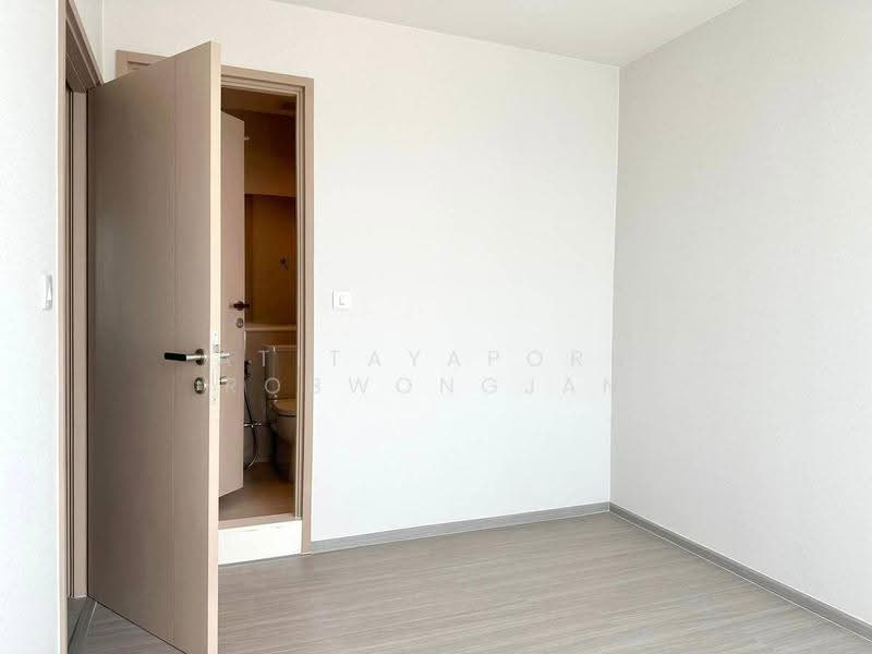 Life Sathorn Sierra, Bangkok, Ratchaphruek Rd, Talat Plu, Thon Buri, Bangkok, 2 Bedrooms, 58 sqm, Condo For Rent, by Atitayaporn Robwongjan, 500567397 - DDproperty.com